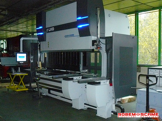 Sobem-Scame Poinçonneuse CNC AMADA